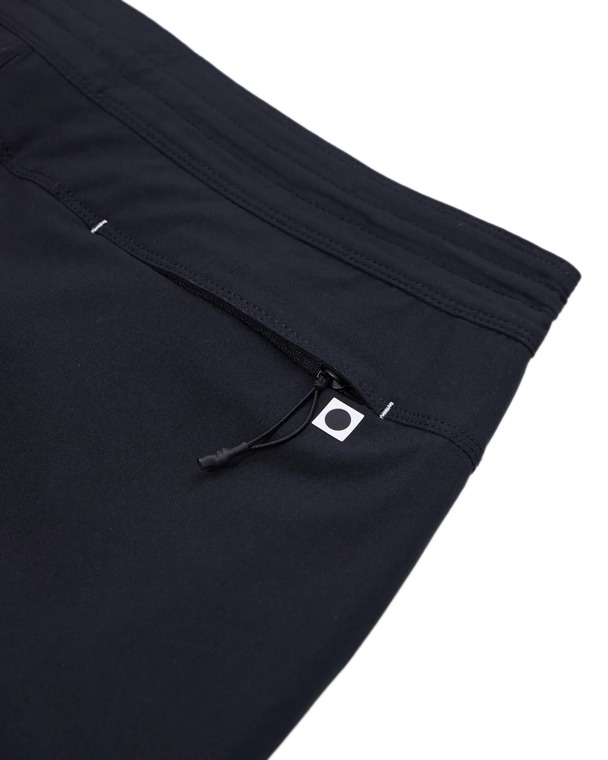 VANTAGE SHORT