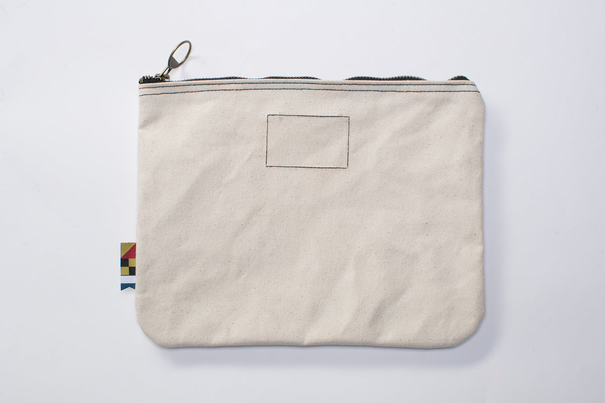 Traveler Pouch