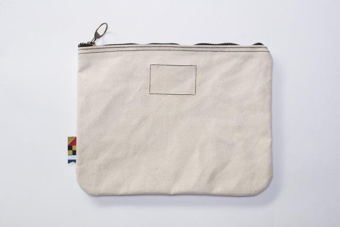 Traveler Pouch