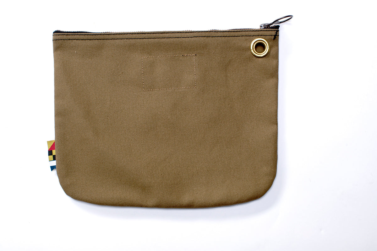 Traveler Pouch